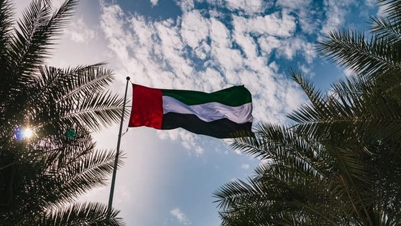 الإمارات تستدعي القائم بالأعمال العراقي احتجاجاً على الهجمات المنطلقة من بلاده